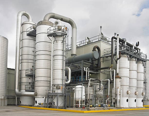 L'expansion des additifs pour carburants témoigne de la croissance des produits chimiques spécialisés dans les circuits de vente au détail
