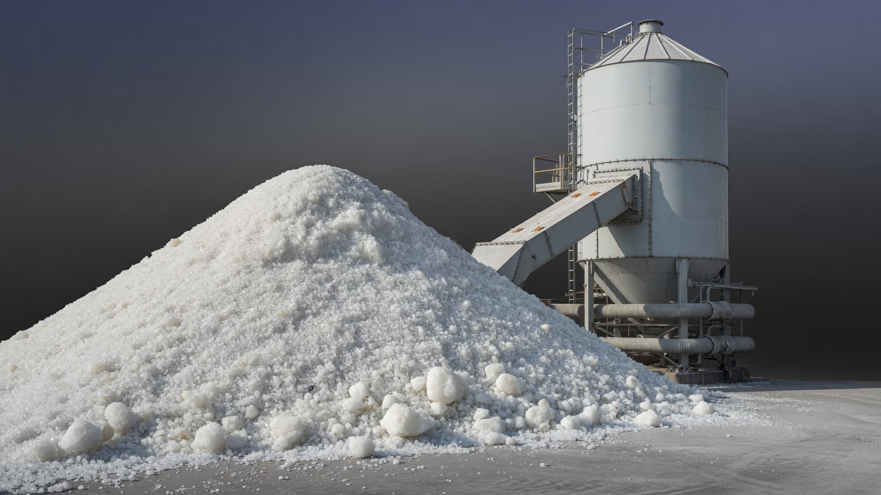 Solvay et Searles Valley réduisent leur capacité de production de carbonate de soude : ce que signifie pour les acheteurs un repli de la production sur deux continents